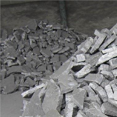 10-50mm Ferro Silicon FeSi 75 Mar Bhreiseán Déanta Cruach